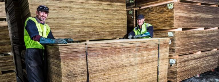 radiata pine custom processed at tumu timbers